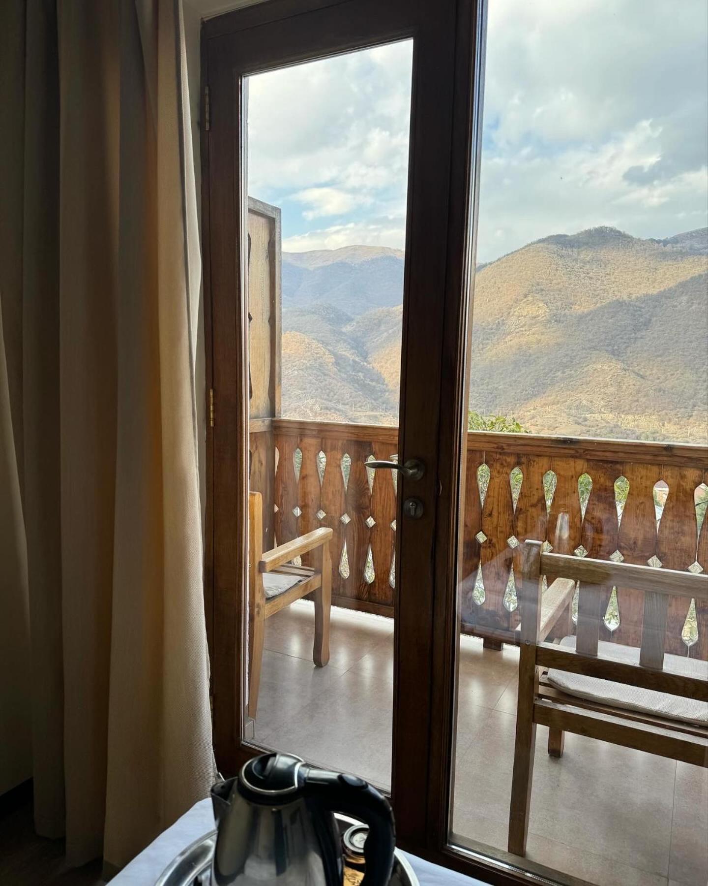 Verin Tun Dilijan Exteriör bild