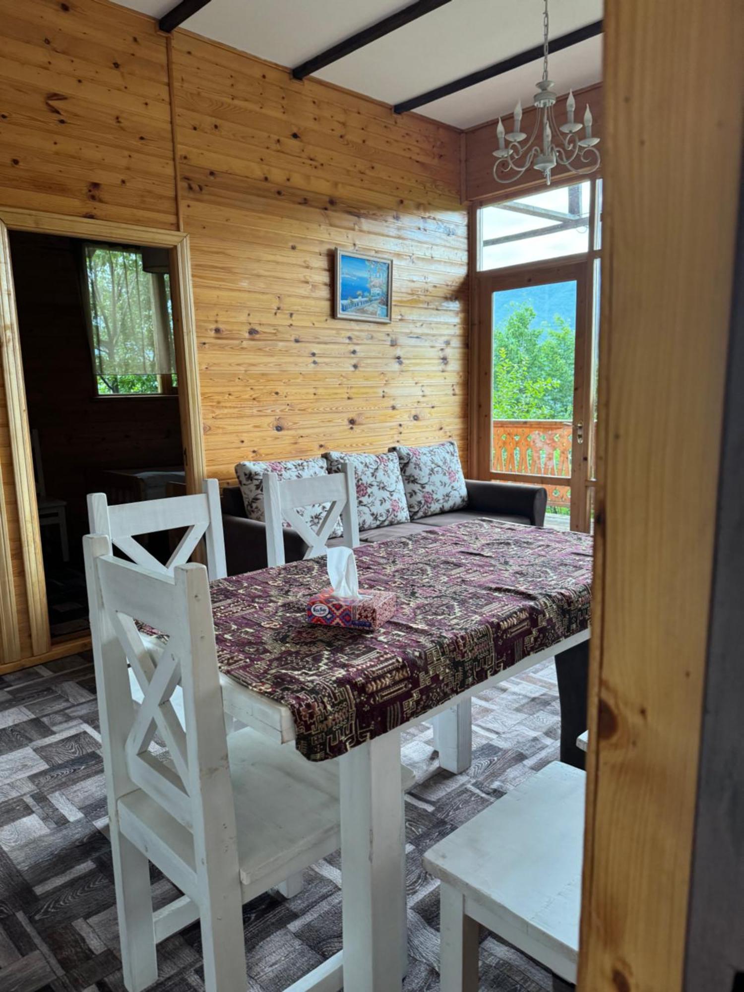 Verin Tun Dilijan Exteriör bild